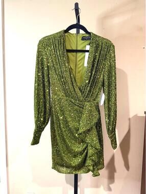 Little Mistress Size 4 Olive Green Sequin Long Sleeve Dress